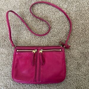 Fossil Fuchsia Crossbody Shoulder Bag - Stylish Everyday Carry